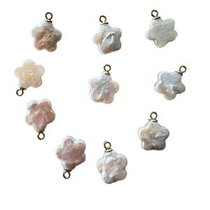 Flower-shaped natural baroque pearl charm, 100% natural pearl with 18 gold plate